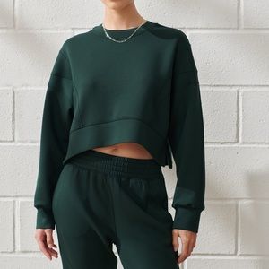 Abercrombie & Fitch | YPB neoKNIT Mini Crew | Size Medium